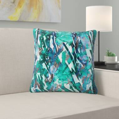 Turquoise pillows living online room